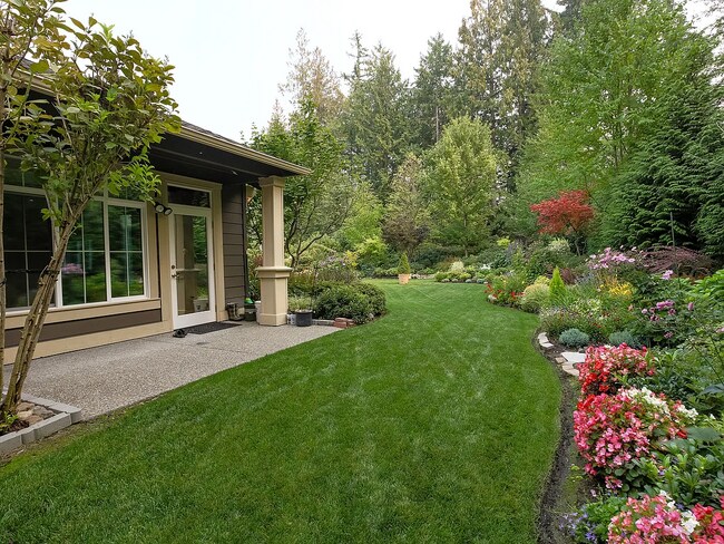 Foto del edificio - 4786 Strathmore Cir SW