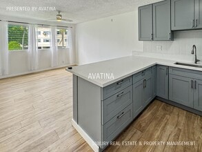 Building Photo - 350 Aoloa St