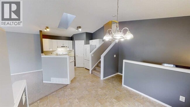 Photo du bâtiment - 9425 Lakeland Dr