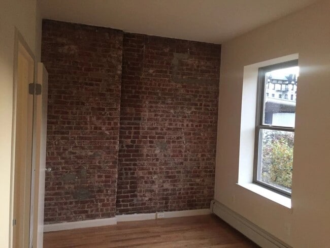 Building Photo - 457 Convent Ave