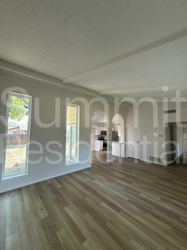 Building Photo - 2909 O Henry Dr