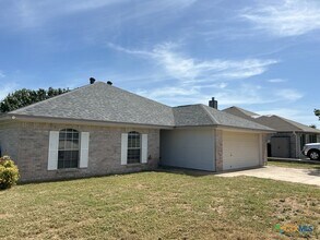 Building Photo - 4402 Breckenridge Dr
