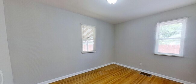 Foto del edificio - 1748 N Bancroft St