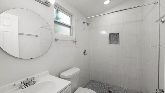 Foto del edificio - 2314 W Chestnut St