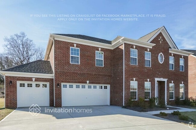 Building Photo - 11350 Cedarvale Farm Pkwy