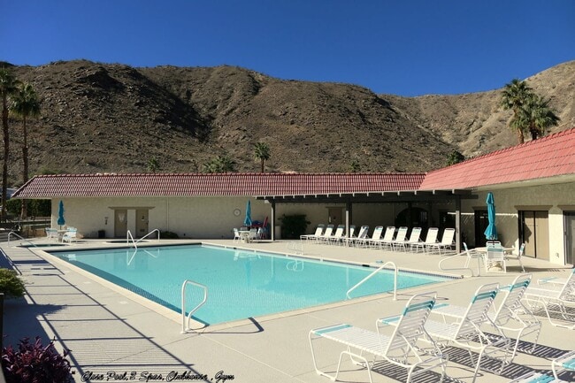 Foto del edificio - Sungate 55+ Home Living, Furnished