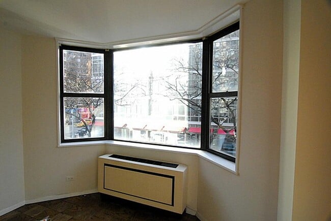 Foto del edificio - 400 E 71st St