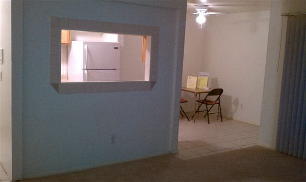 Building Photo - 21640 Hillside Dr