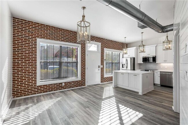 Foto del edificio - 791 Wylie St SE