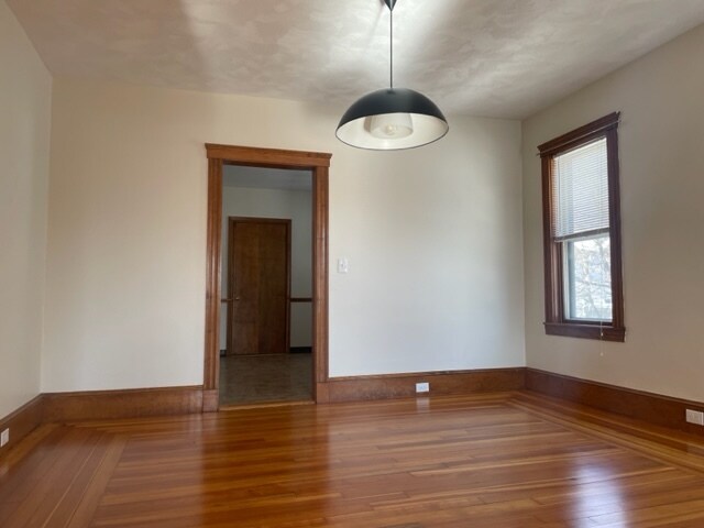 Building Photo - 21 Egerton Rd