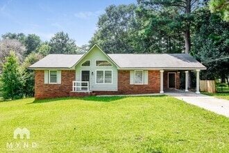 Building Photo - 65 Mountain View Cir