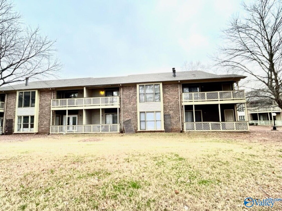 5013 7 Pine Cir Unit 5013, Huntsville, AL 35816 Condo for Rent in