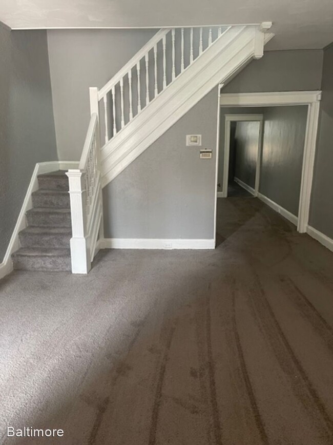 Foto del edificio - 3 br, 1.5 bath House - 2110 Westwood Ave.