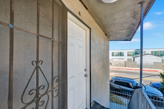 Building Photo - 8508 Avalon Blvd