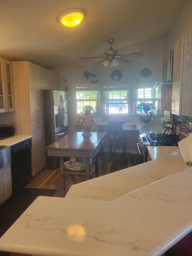 Foto del edificio - 3952 N Granada Ave