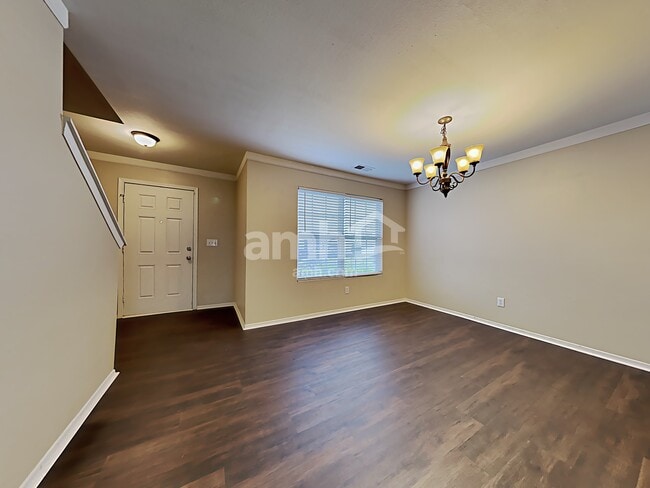 Building Photo - 11021 Dry Stone Dr