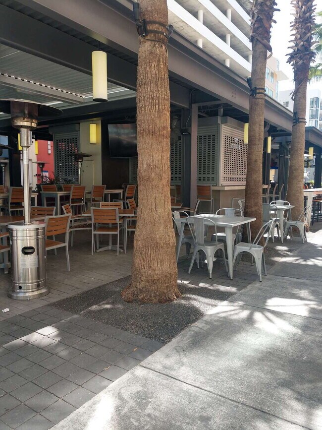 Foto del edificio - 1 Bedroom Condo in the Heart of Tampa