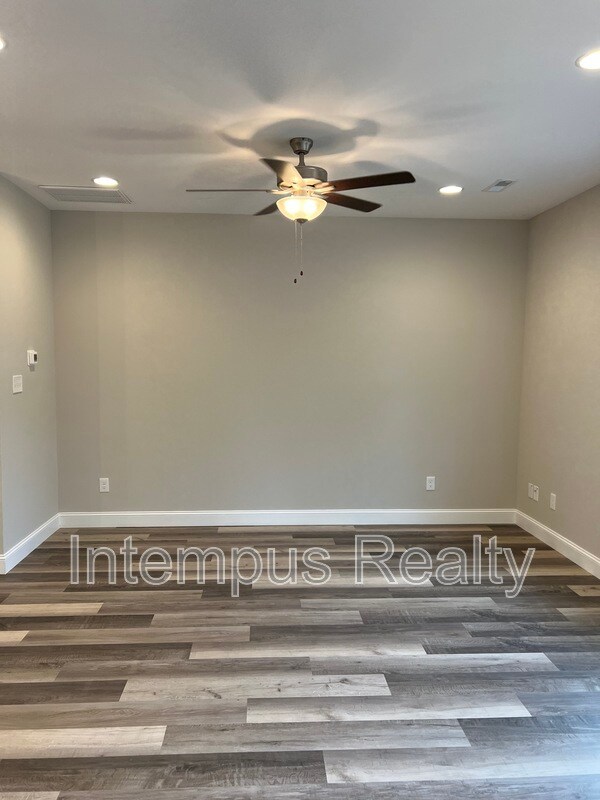 Foto del edificio - 4036 Ivy Brook Way