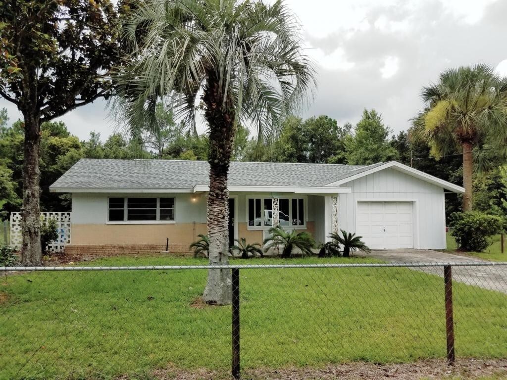 Foto principal - 19994 SW Rainbow Lakes Blvd