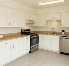 Building Photo - 1405 La Fonda Dr Building Photo - 1405 La Fonda Dr