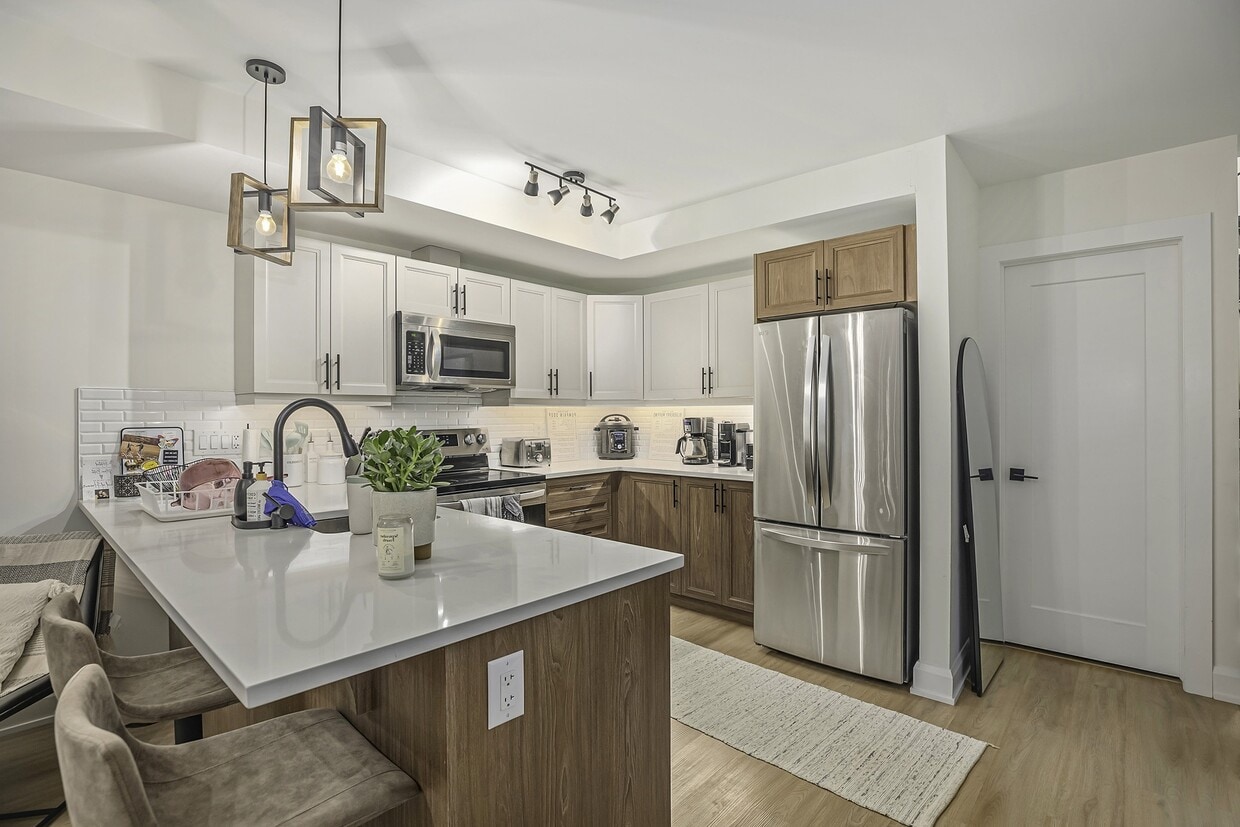 Photo principale - 527 Broadhead Av