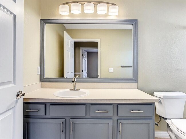 Foto del edificio - 2355 Hadley Way