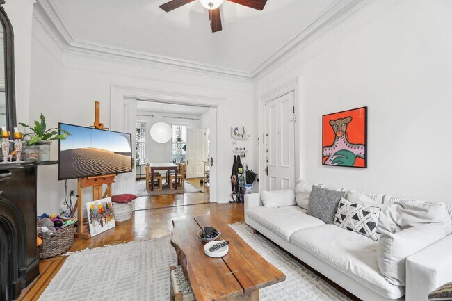 Foto del edificio - 237 Grove St