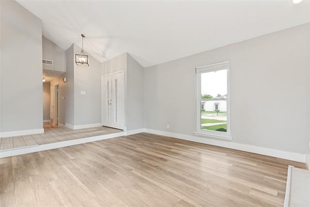 Foto del edificio - 2114 Wheaton Dr