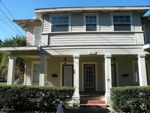 Building Photo - 1732 Naldo Ave