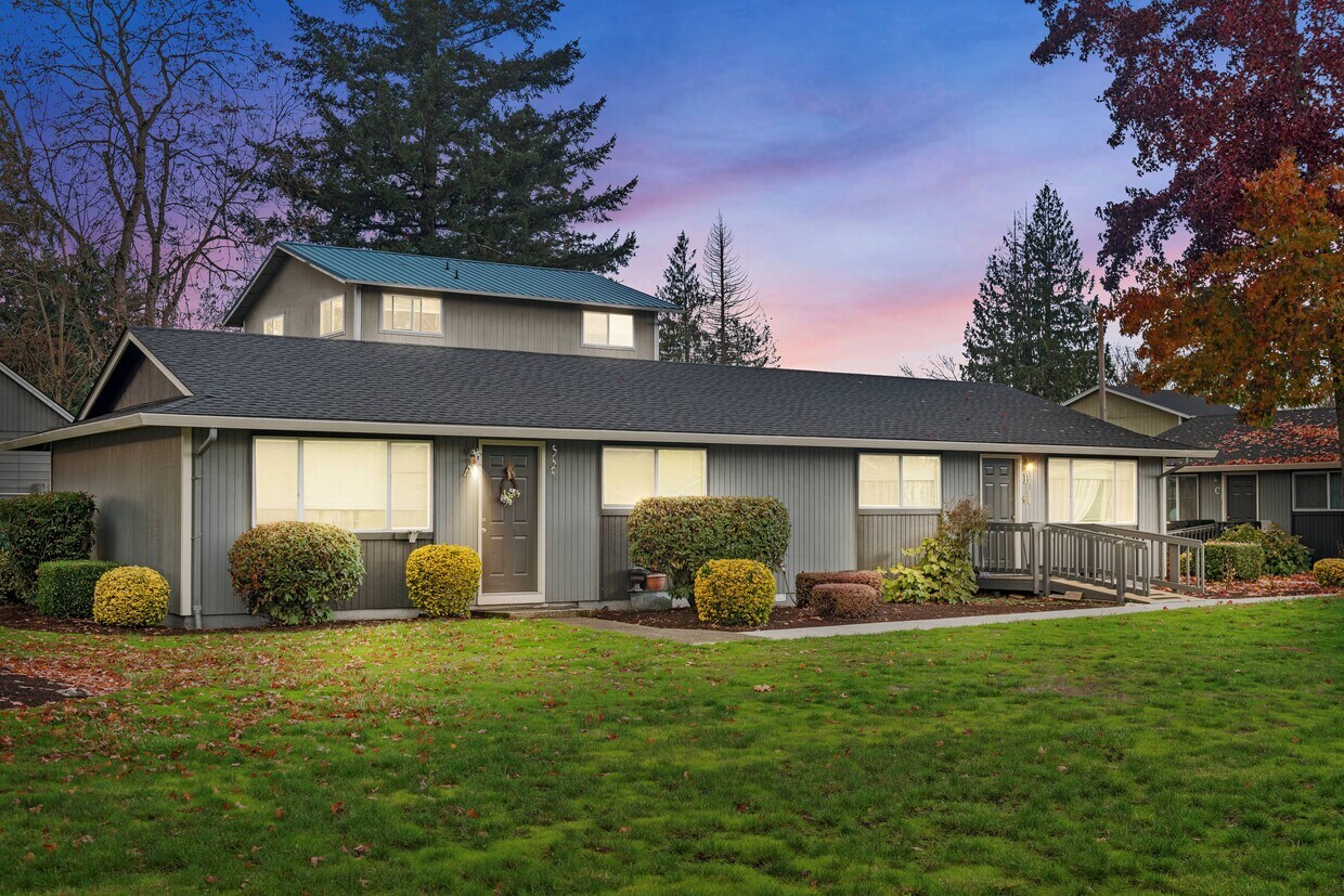 Foto del edificio - Senior Estates One