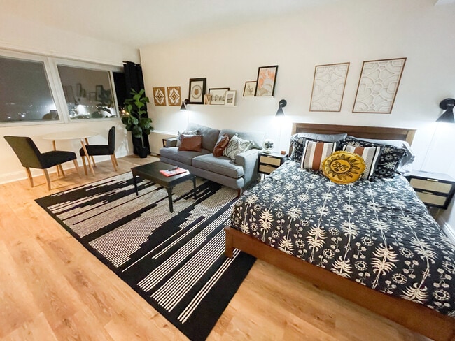 Building Photo - 1520 Senate St