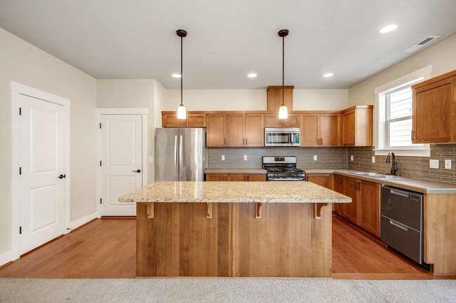 Foto del edificio - Baseline Woods Beaverton - 4 Bd/2.5 Ba - 1...