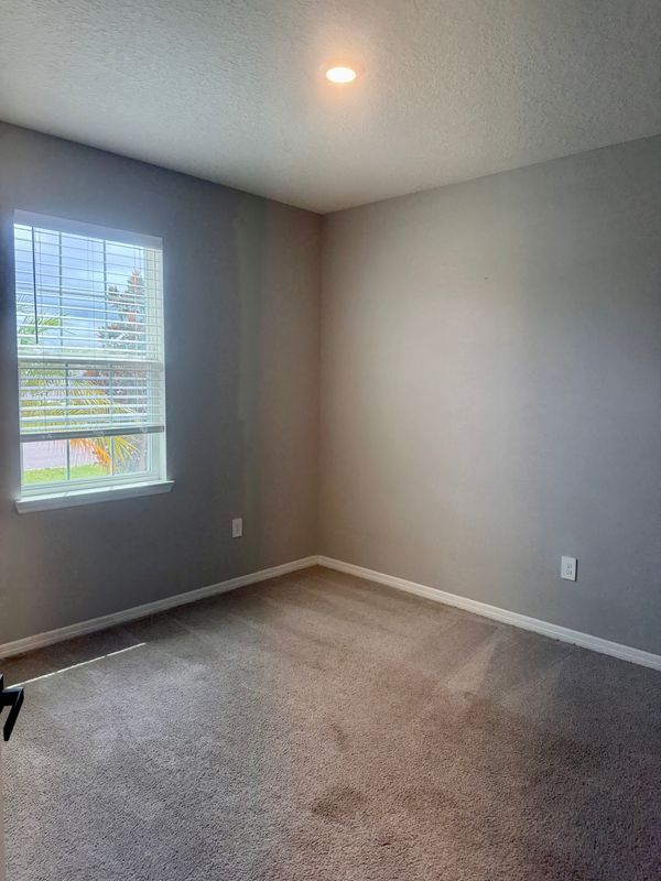 Building Photo - 5384 Grove Mill Loop