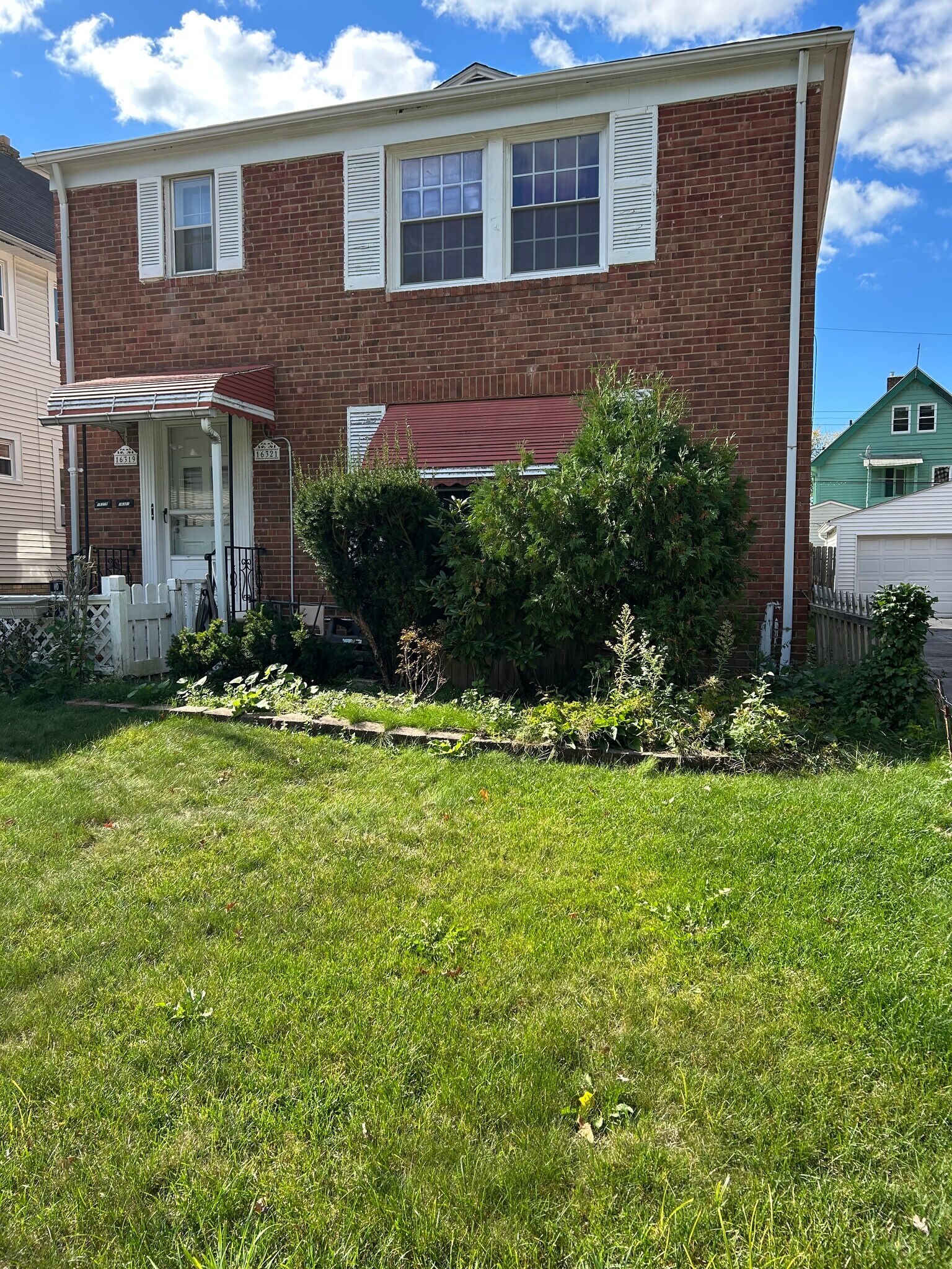 16319 Greyton Rd East Cleveland, OH 44112 – photo 1
