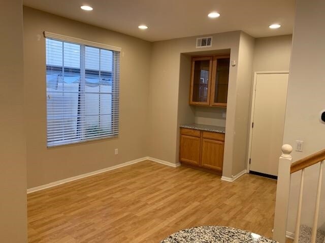 Foto del edificio - 16551 Manassas St