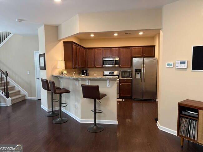 Foto del edificio - 1055 Hampton Oaks Dr