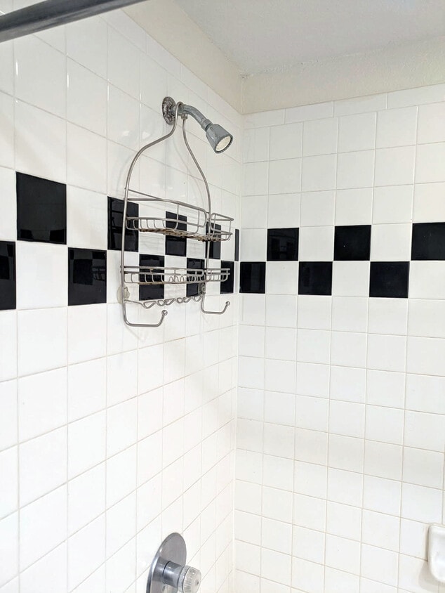 Photo - 2410 W Azeele St (Tampa, FL)