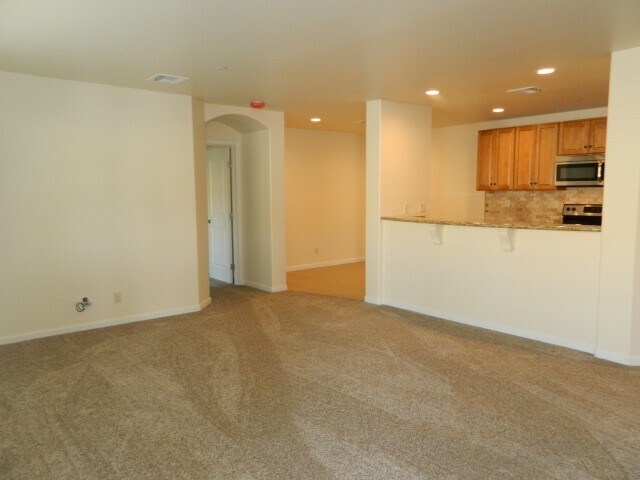 Foto del edificio - 686 Hammond St