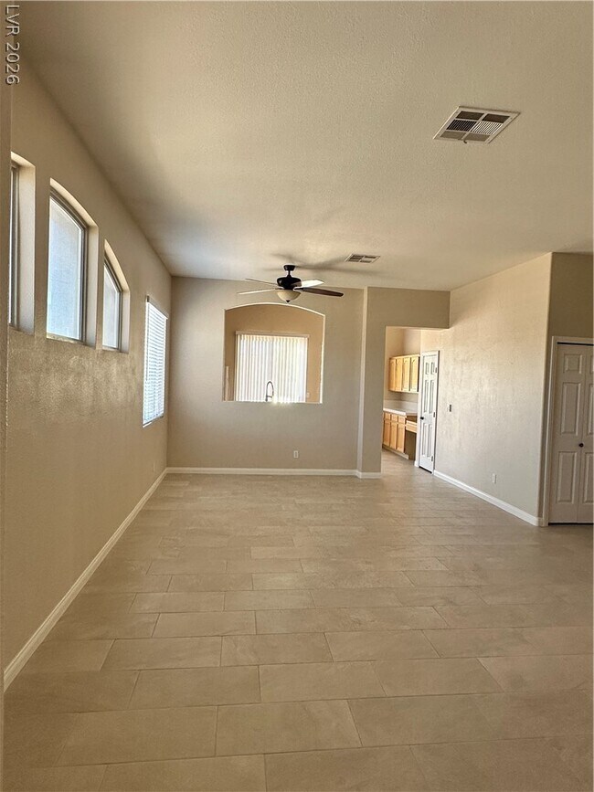 Building Photo - 1922 Thunder Ridge Cir