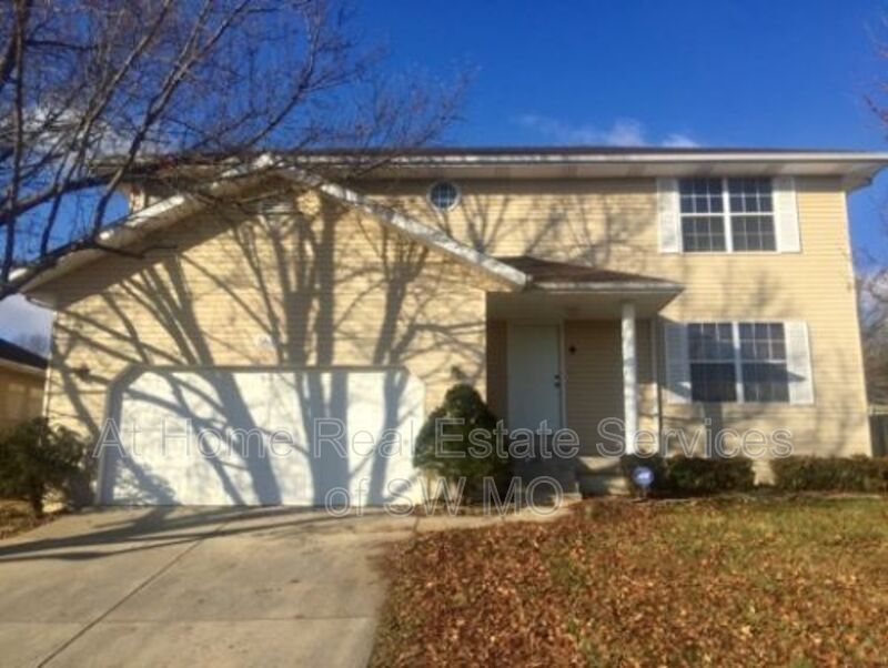 Foto principal - 5637 S Aaron Ave