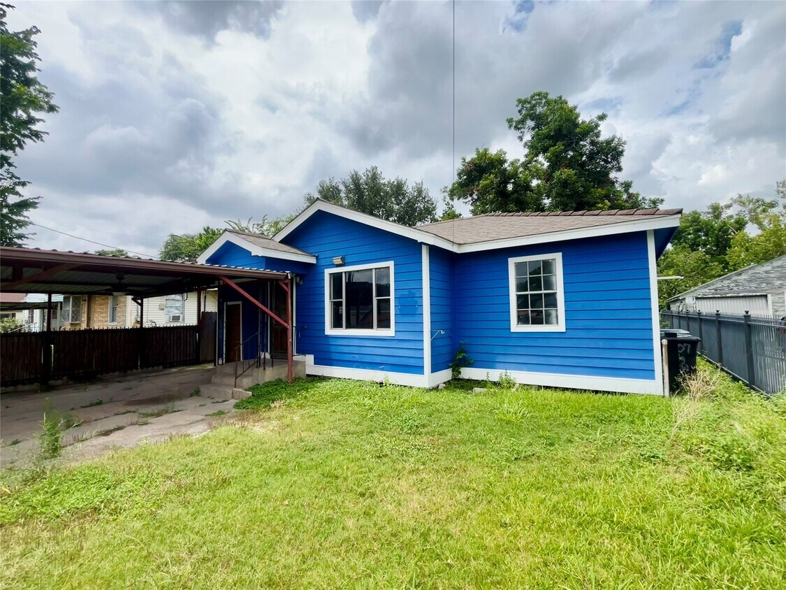 Primary Photo - 6507 Longview St