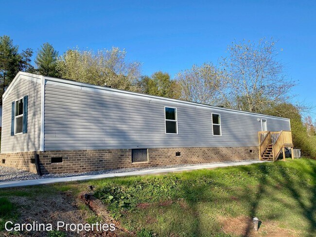 Building Photo - 3 br, 2 bath House - 127 Laurel View Ln