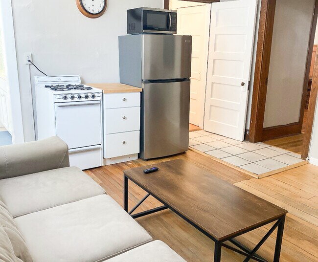 Building Photo - 502 Dryden Rd