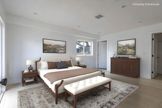 Foto del edificio - Modern 4 Bed / 3 Bath Townhome with Privat...