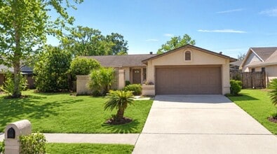 Building Photo - 1671 Grange Cir