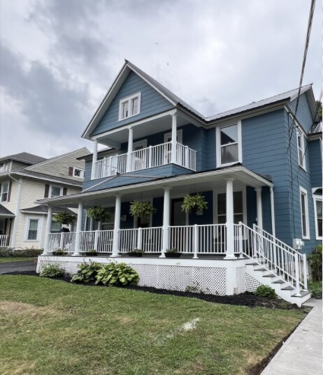 side by side 2 floors + basement - 14 Liberty St