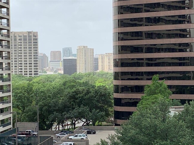 Building Photo - 3883 Turtle Creek Blvd