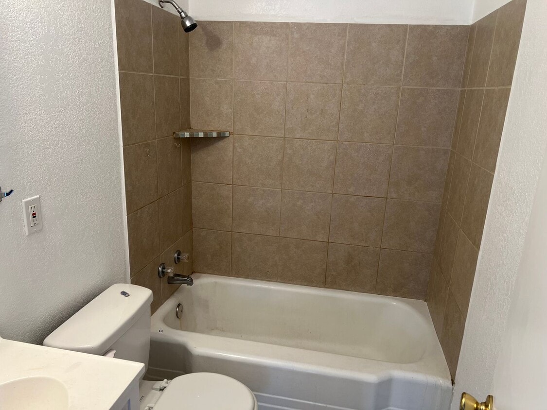 Foto del edificio - 1219 Knight St