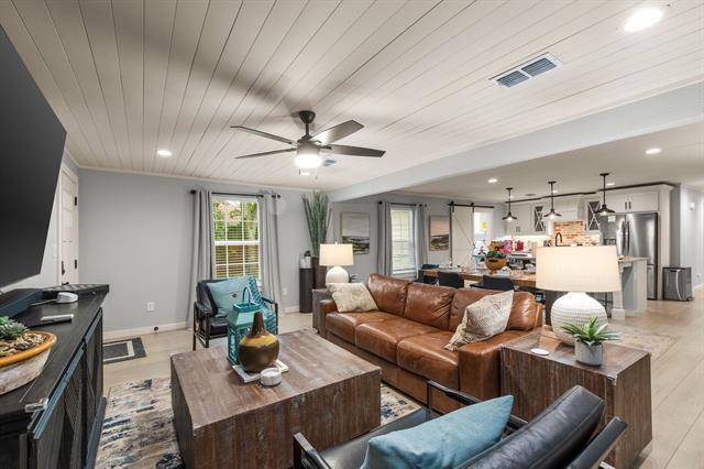 Foto del edificio - 408 E Liberty St