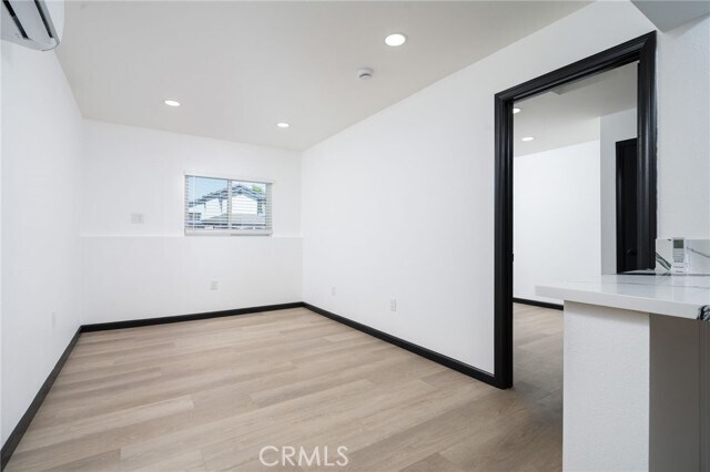 Foto del edificio - 14255 Long View Dr